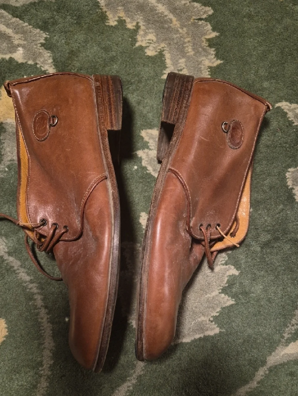 Gucci Men’s Brown Leather Chukka Lace-Up Boots